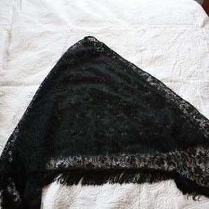 Women's black laced fringed Shawl